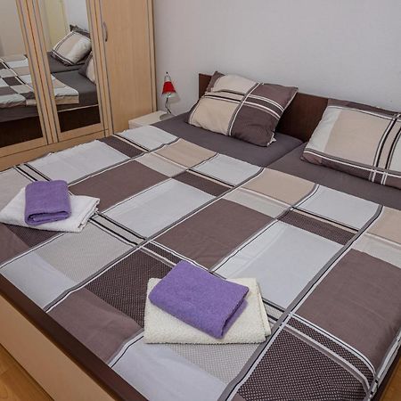Apartmani Gabrijela Crikvenica Exterior photo