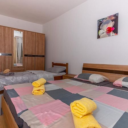 Apartmani Gabrijela Crikvenica Exterior photo