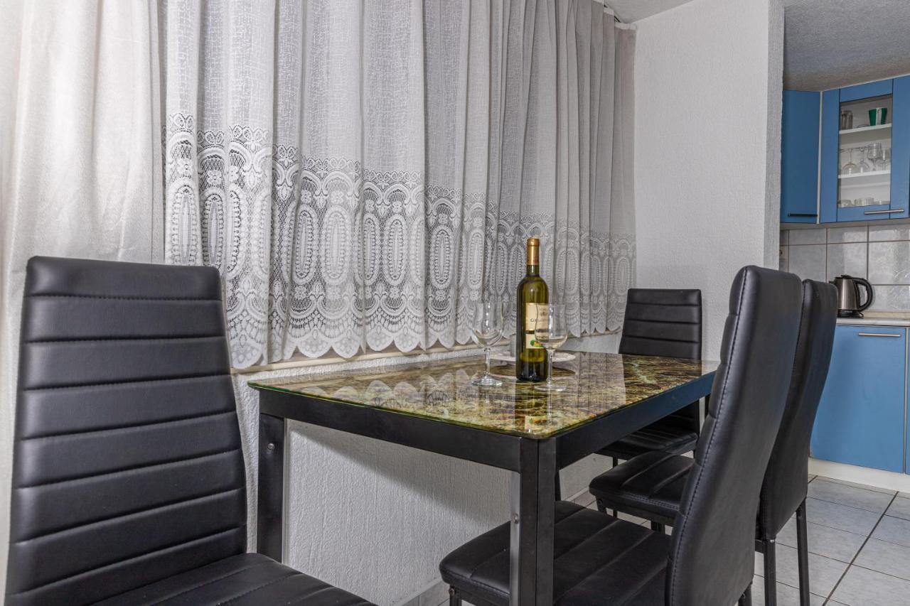 Apartmani Gabrijela Crikvenica Exterior photo